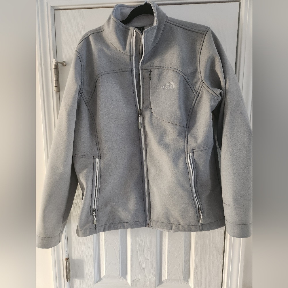 Womens Norh Face jacket size XL